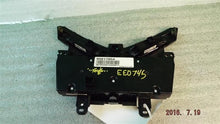 Load image into Gallery viewer, TEMPERATURE CONTROLS Chevrolet Cruze Orlando 2011 11 2012 12 - MM987850
