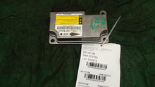Load image into Gallery viewer, Computer GMC Envoy XL 2005 - MM988692
