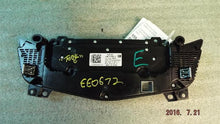 Load image into Gallery viewer, Temperature Controls Buick Lacrosse 2016 - MM990119
