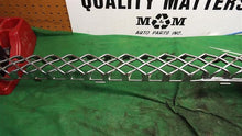 Load image into Gallery viewer, GRILLE Avalanche 1500 Suburban 1500 Suburban 2500 Tahoe 2007 - MM991047
