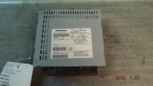 Load image into Gallery viewer, CD Player XC90 2003 03 2004 04 2005 05 2006 06 - MM991699
