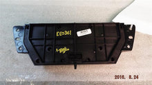 Load image into Gallery viewer, FRONT TEMPERATURE CONTROLS Land Rover LR2 1960-2011 - MM1001748
