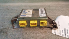 Load image into Gallery viewer, AIR BAG Computer Honda Element 2003 03 2004 04 2005 05 2006 06 - MM1010802
