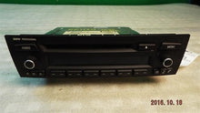 Load image into Gallery viewer, RADIO 128i 135i 323i 328i 335i M1 M3 X1 Z4 10-15  AM FM CD - MM1019981
