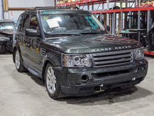 Load image into Gallery viewer, FRONT SPINDLE KNUCKLE Range Rover Sport 06 07 08 09 Left - NW282574
