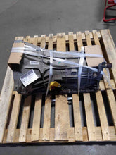 Load image into Gallery viewer, FRONT A/C HEATER BLOWER MOTOR Expedition Navigator 07 08 - NW282197
