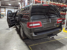 Load image into Gallery viewer, FRONT A/C HEATER BLOWER MOTOR Expedition Navigator 07 08 - NW282197
