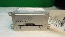 Load image into Gallery viewer, Radio Chevrolet Volt 2011 - MM1037194
