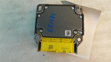 Load image into Gallery viewer, AIR BAG CONTROL MODULE COMPUTER Audi A4 S4 2007 07 - MM1045030
