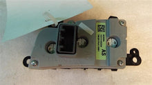 Load image into Gallery viewer, Temperature Controls Honda Crosstour 2011 - MM1045241
