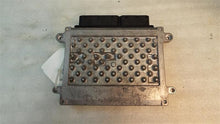 Load image into Gallery viewer, ECU ECM COMPUTER Land Rover LR2 2008 08 - MM1046715
