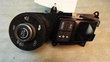 Load image into Gallery viewer, TEMPERATURE CONTROLS Honda Insight 2010 10 2011 11 - MM1050237
