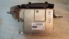 Load image into Gallery viewer, Radio  LEXUS CT200H 2011 - MM1052014
