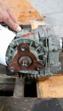 Load image into Gallery viewer, 4X4 TRANSFER CASE Volkswagen CC Tiguan 09 10 11 12 13 14  Auto - MM1059929
