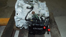 Load image into Gallery viewer, Transmission Hyundai Azera 2012 - MM1073871
