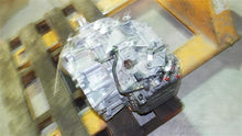 Load image into Gallery viewer, Transmission Kia Forte 2015 - MM1073941
