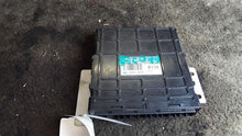 Load image into Gallery viewer, ECU ECM Computer Hyundai Santa Fe 2003 - MM1076793
