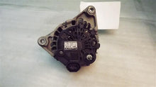 Load image into Gallery viewer, Alternator Hyundai Genesis 2013 - MM1092099
