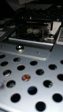 Load image into Gallery viewer, RADIO Land Rover Range Rover 2007 07 2008 08 2009 09  AM FM CD - MM1122001
