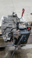 Load image into Gallery viewer, Transmission Kia Rondo 2009 - MM1136796
