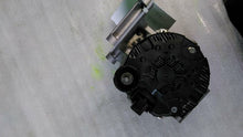 Load image into Gallery viewer, Alternator Chevrolet Cruze 2017 - MM1137601
