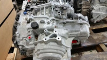 Load image into Gallery viewer, Transmission Chevrolet Sonic 2016 - MM1144039
