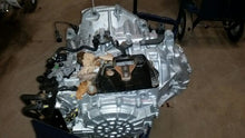 Load image into Gallery viewer, Transmission Hyundai Santa Fe 2013 - MM1158596
