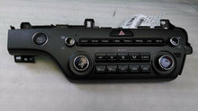 Load image into Gallery viewer, Temperature Controls Kia Sportage 2017 - MM1165518
