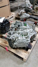 Load image into Gallery viewer, TRANSMISSION Kia Forte 2014 14 2015 15 - MM1166830
