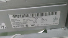Load image into Gallery viewer, Radio Audi A8 Q7 S8 2005 05 2006 06 2007 07 2008 08 2009 09 - MM1169597
