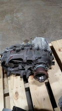 Load image into Gallery viewer, TRANSFER CASE Jeep Wrangler 12 13 14 15 16 17 18 - MM1177732
