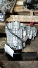 Load image into Gallery viewer, Transfer Case  INFINITI Q50 2016 - MM1177935
