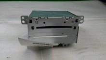 Load image into Gallery viewer, RADIO Lacrosse Regal SRX Camaro Equinox Terrain Allure 10 11  AM FM CD - MM1184382
