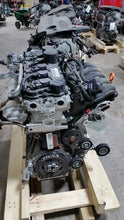 Load image into Gallery viewer, ENGINE MOTOR Beetle Golf Golf GTI Jetta Passat 11-14 2.5L - MM1186629

