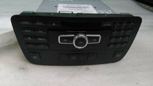 Load image into Gallery viewer, RADIO Mercedes-Benz GLK250 GLK350 2014 14 - MM1188538
