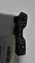 Load image into Gallery viewer, Radio  SS CAPRICE 2017 - MM1201677
