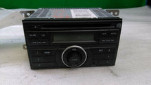 Load image into Gallery viewer, RADIO Nissan Versa 2012 12 2013 13 2014 14 - MM1207871
