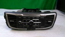 Load image into Gallery viewer, RADIO Honda Accord 2013 13 2014 14 2015 15 - MM1224229
