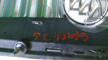 Load image into Gallery viewer, GRILLE Buick Enclave 2008 08 2009 09 2010 10 2011 11 2012 12 - MM1228821
