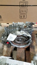 Load image into Gallery viewer, TRANSMISSION Kia Sorento 2012 12 2013 13 FWD VIN 1 - MM1230010
