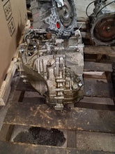 Load image into Gallery viewer, Transmission Isuzu Optima 2015 - MM1246875
