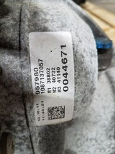 Load image into Gallery viewer, TRANSMISSION Audi Q5 2011 11 2012 12 - MM1247178
