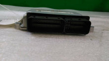 Load image into Gallery viewer, ECU ECM COMPUTER Land Rover LR3 2005 05 2006 06 2007 07 2008 08 2009 09 4.4L - MM1248345
