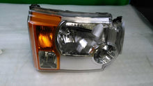 Load image into Gallery viewer, HEADLIGHT LAMP ASSEMBLY Land Rover LR3 05 06 07 08 09 Right - MM1248358
