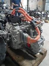 Load image into Gallery viewer, TRANSMISSION Prius Prius V 12 13 14 15 16 17 18 19 VIN B3 - MM1251578
