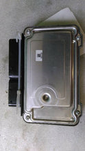 Load image into Gallery viewer, ECU ECM COMPUTER Volkswagen Jetta 2011 11 2012 12 - MM1253578
