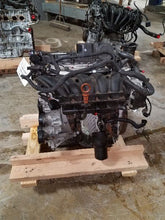 Load image into Gallery viewer, Engine Motor Volkswagen Golf 2010 - MM1255222
