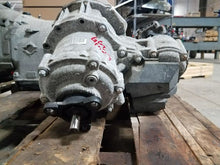 Load image into Gallery viewer, TRANSFER CASE E350 E280 E300 E320 E550 E63 2007 07 2008 08 - MM1255552
