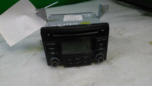 Load image into Gallery viewer, RADIO Hyundai Sonata 2013 13 2014 14  AM FM CD MP3 SATELLITE - MM1263708

