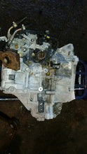 Load image into Gallery viewer, Transmission Kia Soul 2015 - MM1267437
